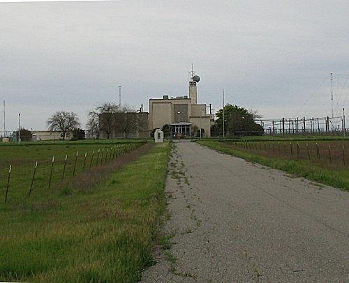 VOA Dixon driveway