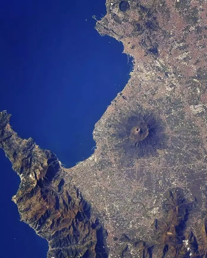 Photo of Mt Vesuvius taken from ISS in 2024