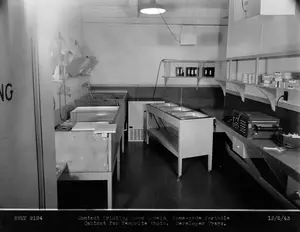 Photo Lab December 6, 1943